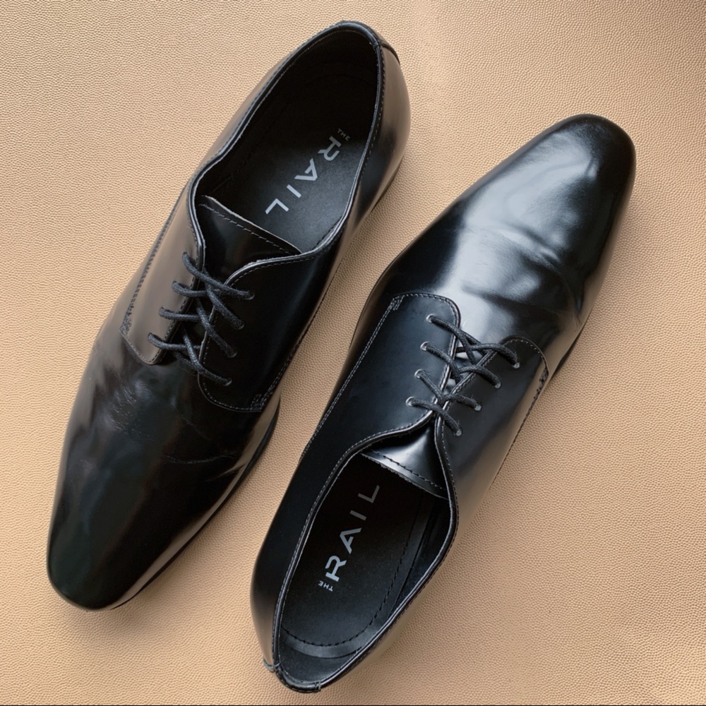 The Rail Men’s Black Derby Toe Shoes 40